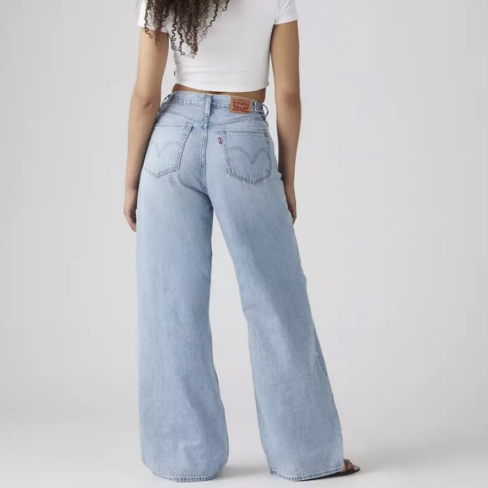 NWT Levi’s Cinch Baggy Jeans - Picture 2 of 16